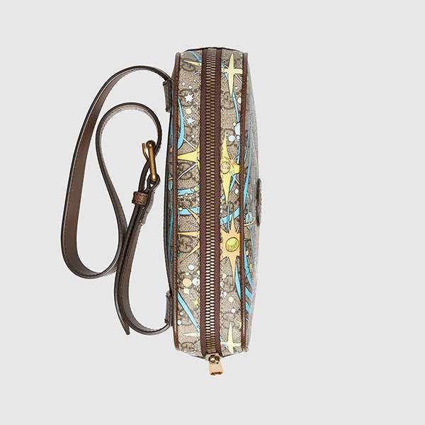 グッチ x DISNEY ドナルドダック プリント ベルトバッグ 602695 2O4AT 8679